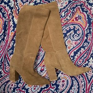 (NWOB) Steve Madden Raddle Tan Knee High Boots